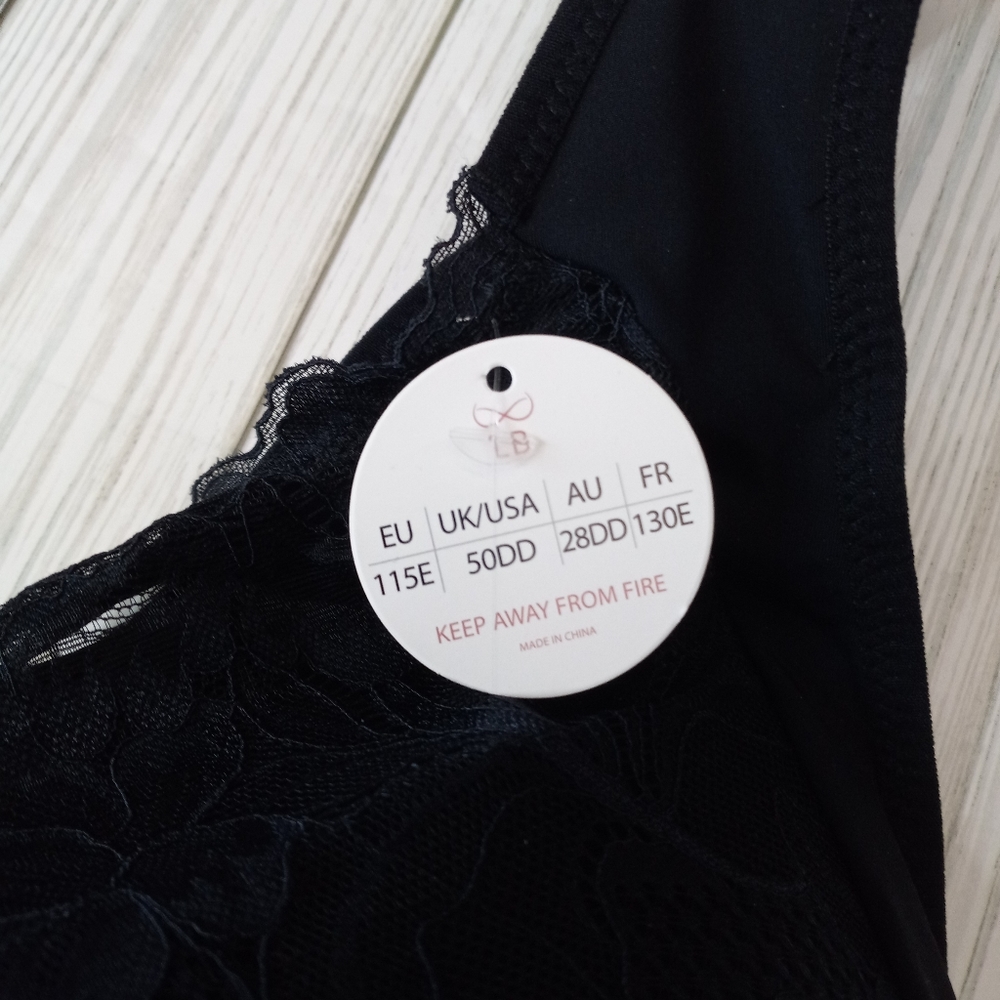 The Lacy Bra Lucy Breeze Black Floral Lace 50DD - Picture 2 of 9